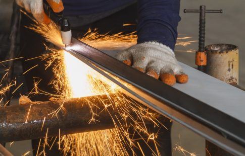 How Does a Plasma Cutter Work?